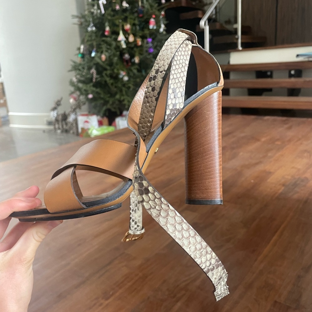 gucci snakeskin heels